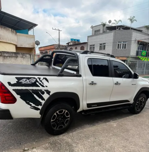 Toyota Hilux CD 4X4 2.8 Diesel Mec. 2017
