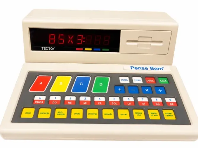 Pense Bem TecToy Vintage Anos 90 Completo na Caixa + 2 Livros de Atividades - Desapego