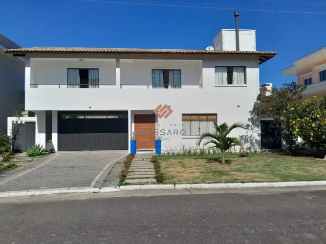 Casa em condomínio fechado em Florianópolis
