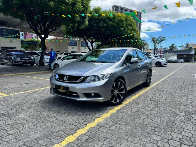 Honda Civic Sedan LXR 2.0 Flexone 16V Aut. 4P 2015
