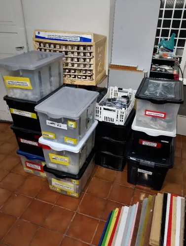 Lote loja eletrônica - Componentes SMD Novos, CLS, Módulos, Bornes KRE +Cristaleira Anchor
