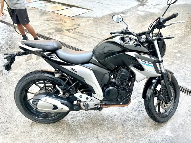 Vendo Fazer 250 2020 - Único Dono - Revisada 