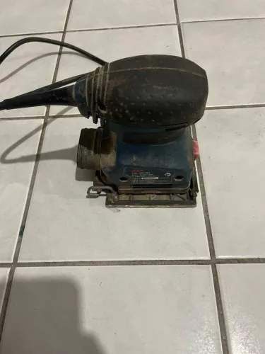 Lixadeira orbital Bosch