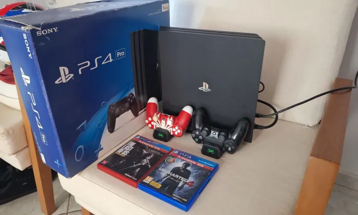PS4 PRO 1 TB