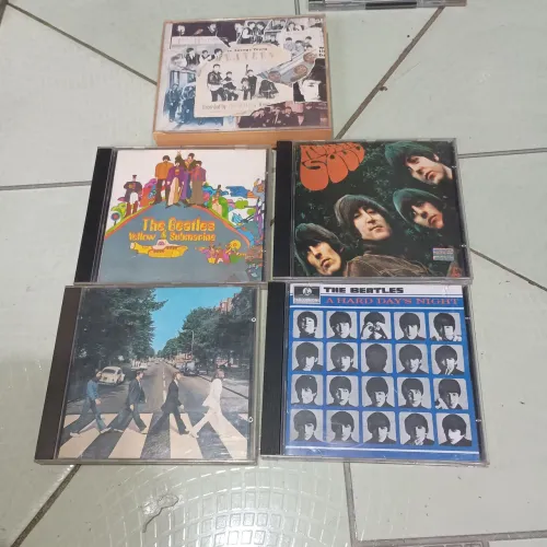 Cds dos Beatles 