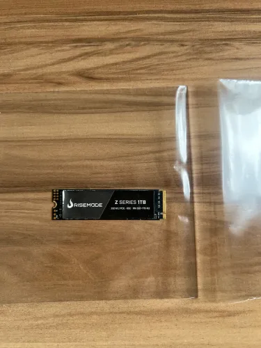 Ssd Nvme 1TB Z séries ( perfeito estado )