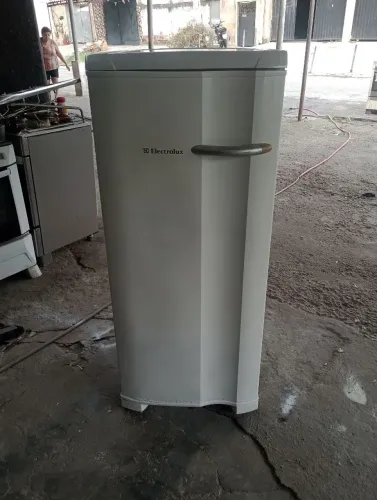 Freezer Electrolux funcionando perfeitamente congelando ?