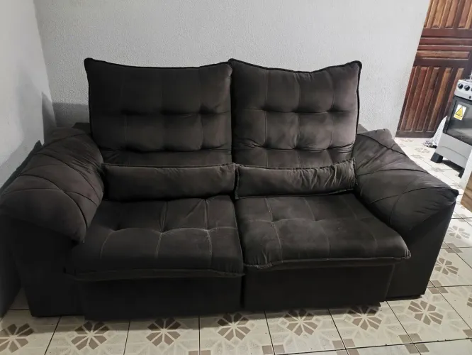 Sofá retrátil/reclinável