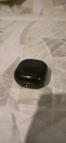 Fone de Ouvido Samsung Galaxy Buds Core - Cancelamento de Ruído e Bateria de Longa Duração