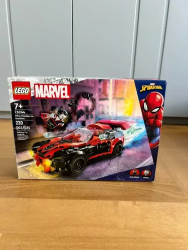 LEGO Marvel 76244 Miles Morales vs. Morbius