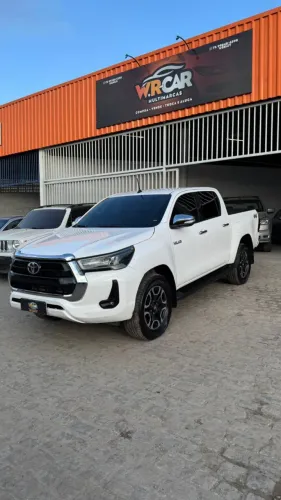 Toyota Hilux CD SR 4X4 2.8 TDI Diesel Aut. 2022