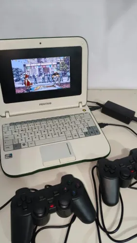 Netbook com jogos friperama.