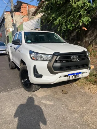 Toyota Hilux CD 4X4 2.8 Diesel Mec. 2022