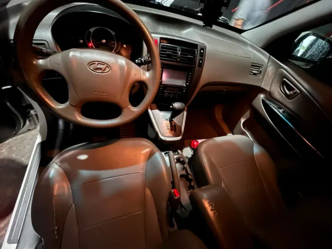 Hyundai Tucson 2.0 16V Flex Aut. 2016