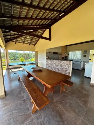 Imóvel para venda possui 1000 metros quadrados com 3 quartos
