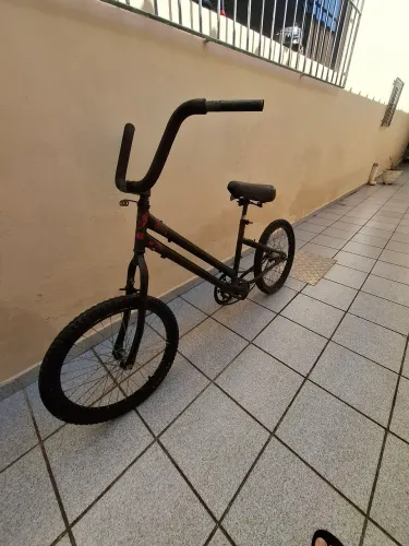 Bicicleta aro 20 BMX Bicicross