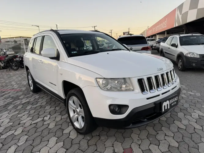 Jeep Compass Sport 2.0 16V 156cv 5P 2013
