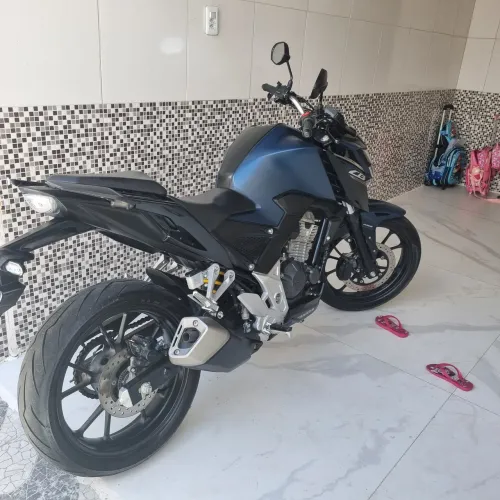 Honda CB 300 ABS 2025