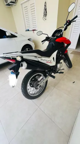 Bros 160
