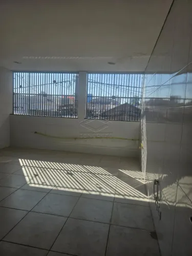 BARRACÃO PRÓX AO HOSP DE BASE