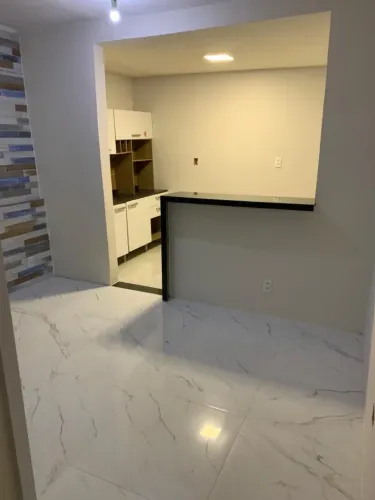 Vendo casa térrea 1/4 com garagem