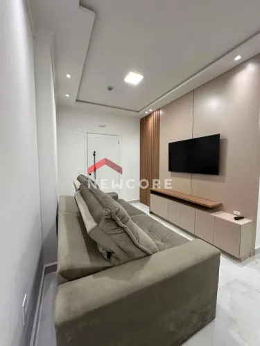 Apartamento em Rua 406 C, Esq. 412 e 414 - Meia Praia - Itapema/SC