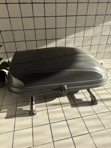 Maleiro para o teto do carro 600 litros 