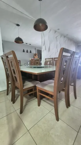 Mesa Jantar Madeira Maciça 6 lugares com prato girátorio em Vidro