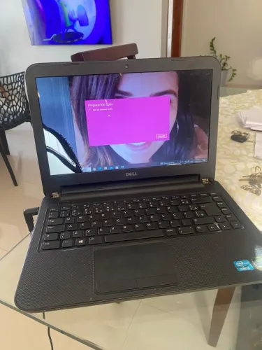 Notebook Dell Inspiron Core i5 placa de vídeo - Defeito na tela 
