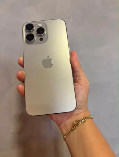 iPhone 15 Pro Max 256Gigas Bateria 89% nota fiscal carregador capinha