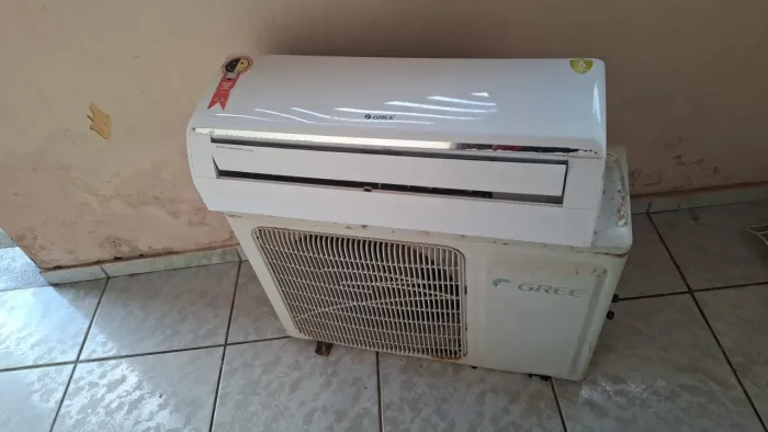 Ar condicionado gree de 9 mil bths