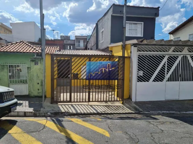 Casa com 2 dormitórios para alugar por R$ 1.300,00/mês - Vila Talarico - São Paulo/SP