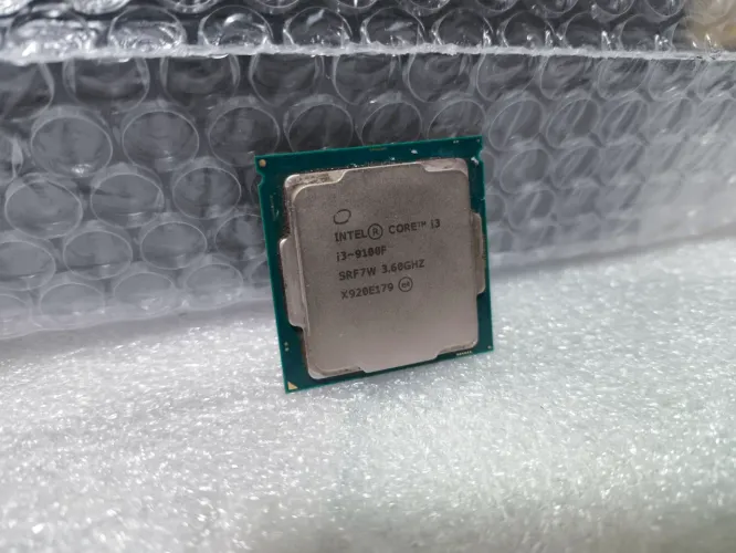 Intel Core i3-9100F 3.6GHz 4 Núcleos 4 Threads LGA 1151