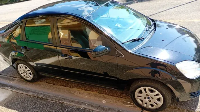Ford Fiesta Sed. 1.6 8V Flex 4P 2005