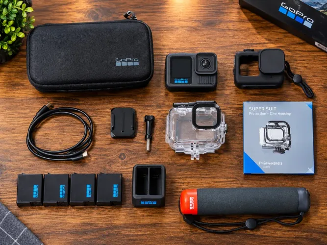 GoPro HERO13 Black + 4 Baterias + Case + Kit Completo