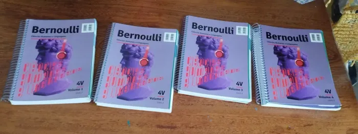 Bernoulli Ciências humanas e linguagem- Vestibular/Enem (4 livros)