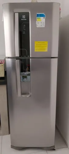 Geladeira Electrolux Frost Free Inox 380 litros