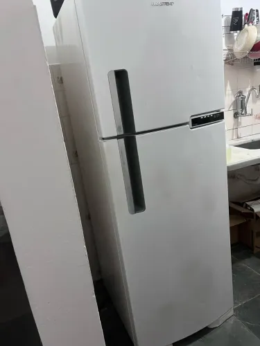Geladeira estragada