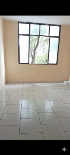 Alugo sala comercial no centro de nova Iguaçu calçadão