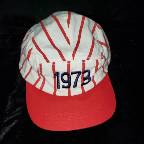 Boné 5-Panel Vermelho Listras Beisebol
