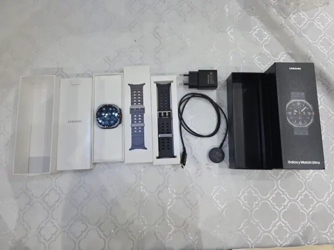 Samsung Galaxy Watch Ultra completo 