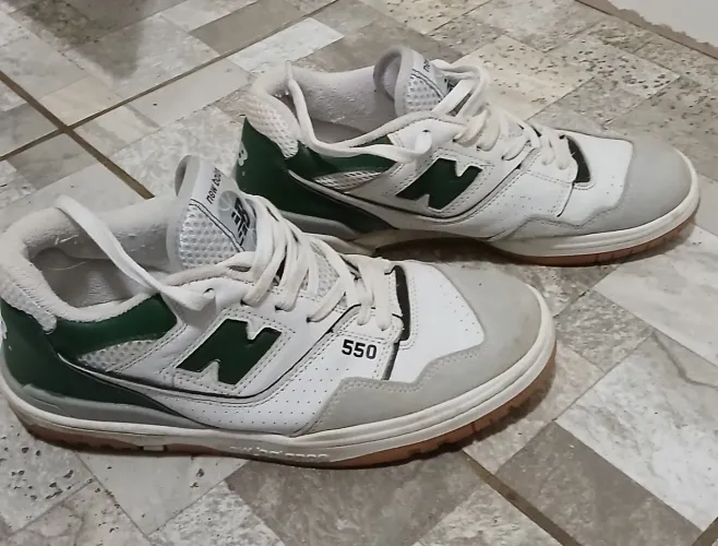 TENIS NEW BALANCE 550