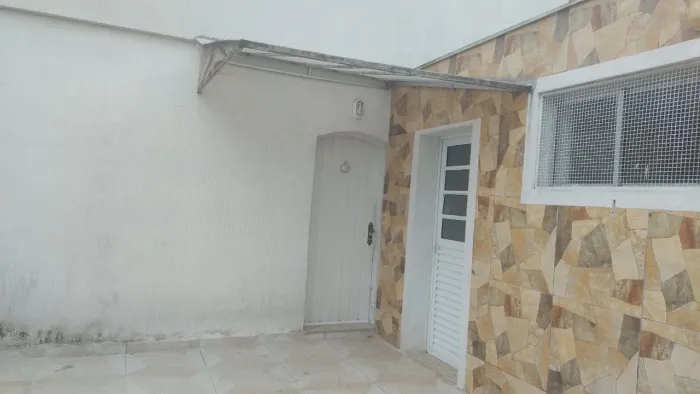 Aluga-se  para clínica veterinaria  na zona sul