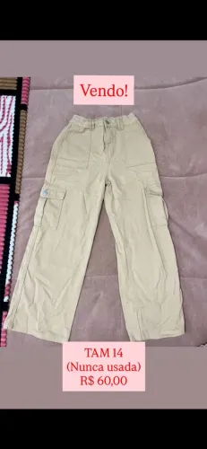 Calça cargo nunca usada