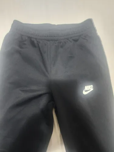 Calça Nike infantil 
