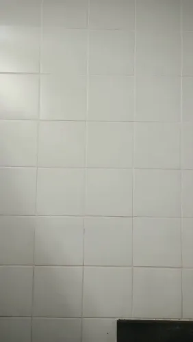 Cerâmicas nova e argamassa