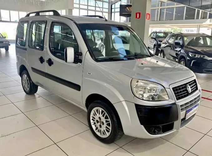 Fiat Doblo Attractive 1.4 Fire Flex 8V 5P 2015