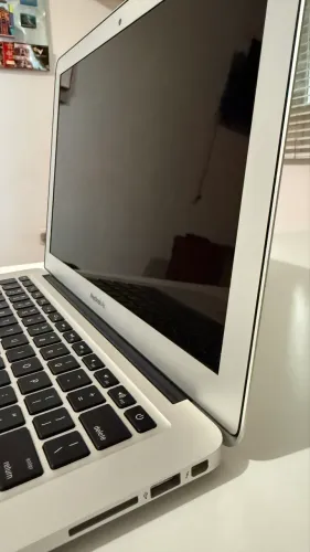 MacBook Air 13? Apple i5 | 8GB RAM | SSD 128GB | Bateria Excelente 