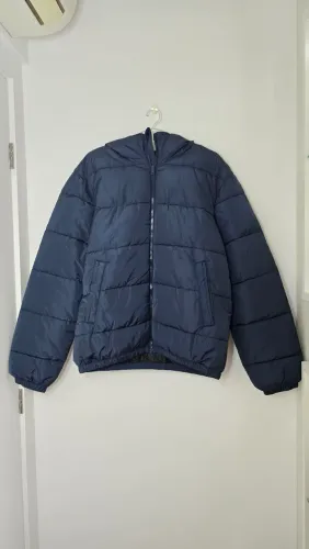 Jaqueta puffer acolchoada com capuz masculina azul H&M