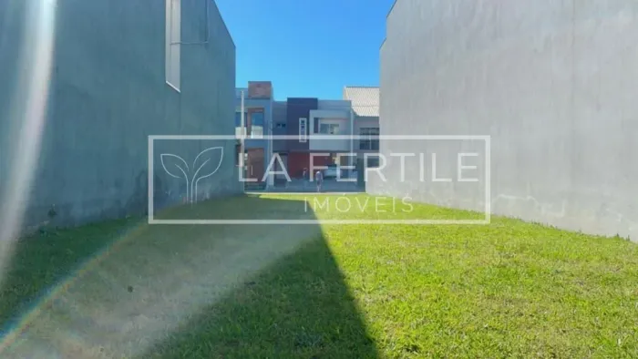 Lote/Terreno, à Venda por R$ 469.000,00 - Uberaba, Curitiba (Pr)